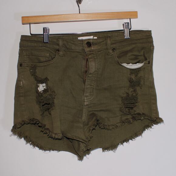 Oasis By Eunina Olive Green Denim Distressed Shorts Size L - Picture 1 of 5